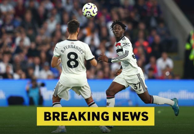 Bruno Fernandes and Kobbie Mainoo in action for Manchester United