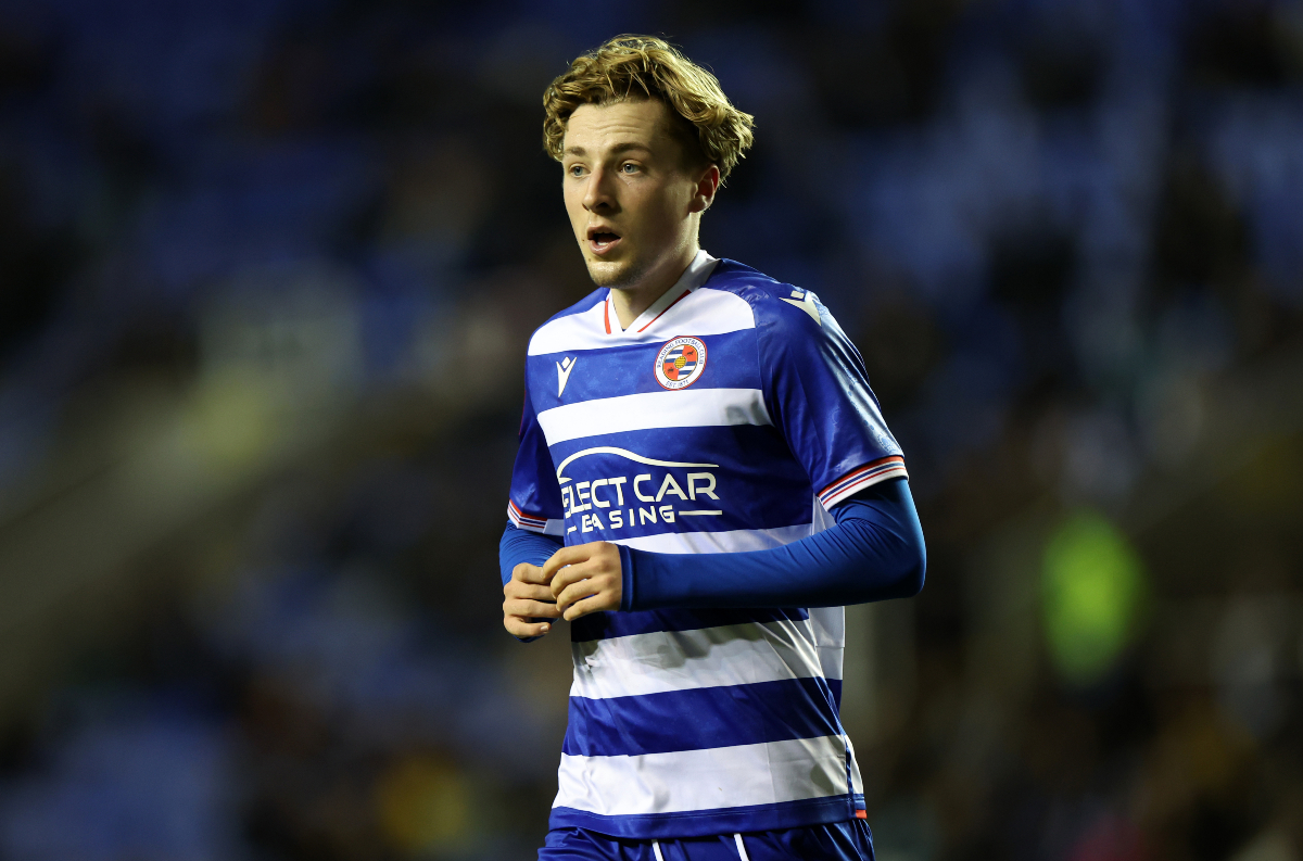 Reading midfielder Charlie Savage in action 