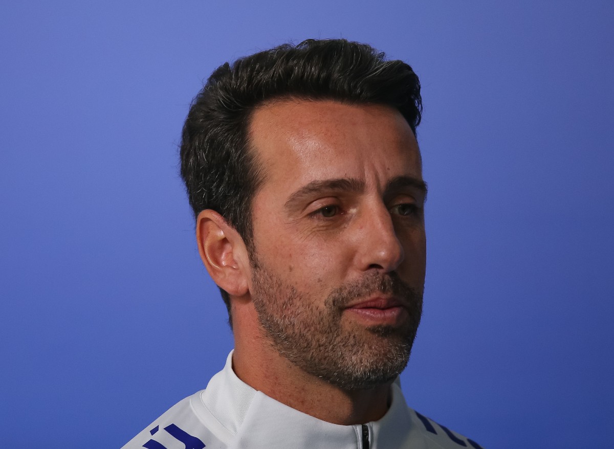 Edu during his time with Brazil