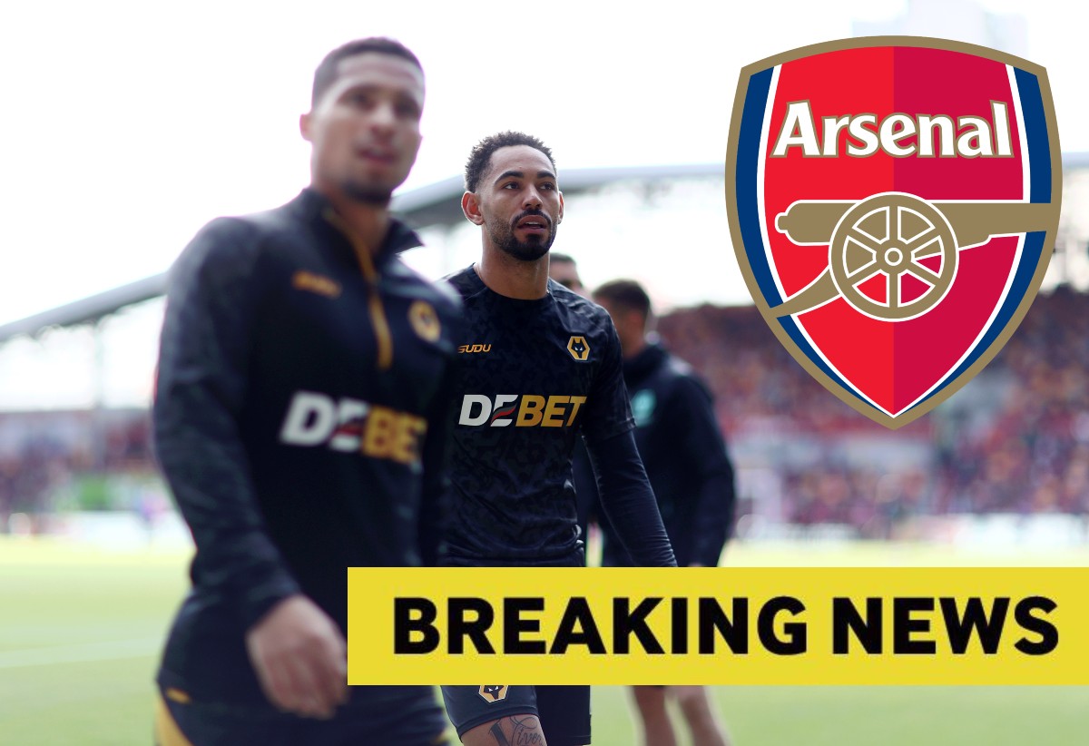 Matheus Cunha of Wolves alongside Arsenal logo and breaking news banner