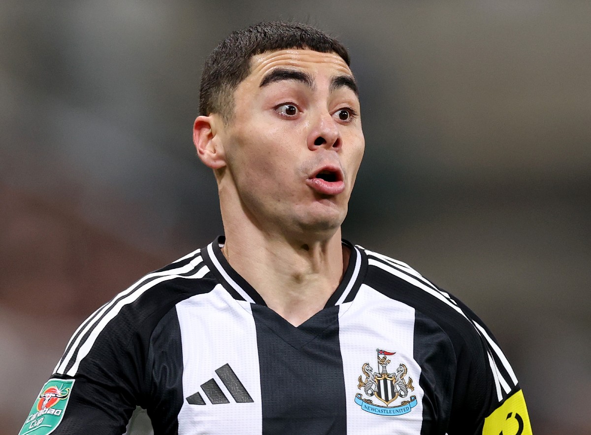 Miguel Almiron in action for Newcastle