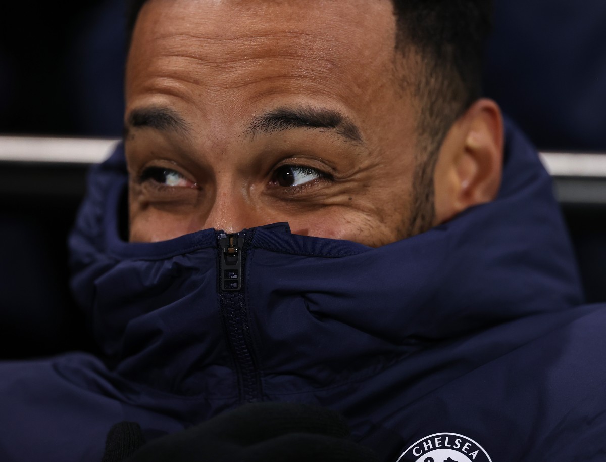 Pierre-Emerick Aubameyang on the Chelsea bench