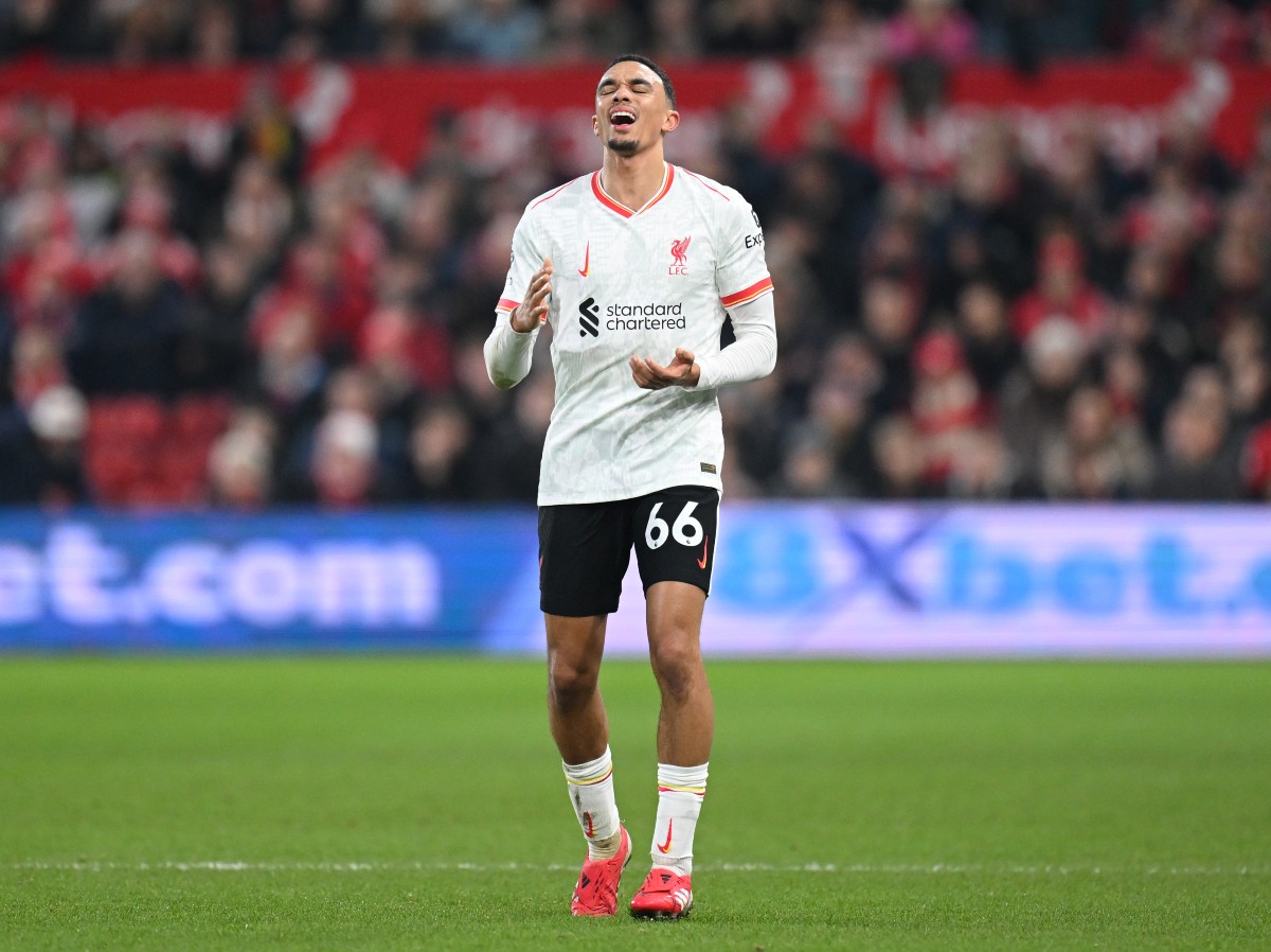 Trent Alexander-Arnold reacts during Liverpool's 1-1 draw at Nottingham Forest