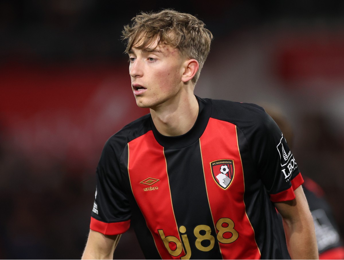 Bournemouth defender Dean Huijsen in action against Everton