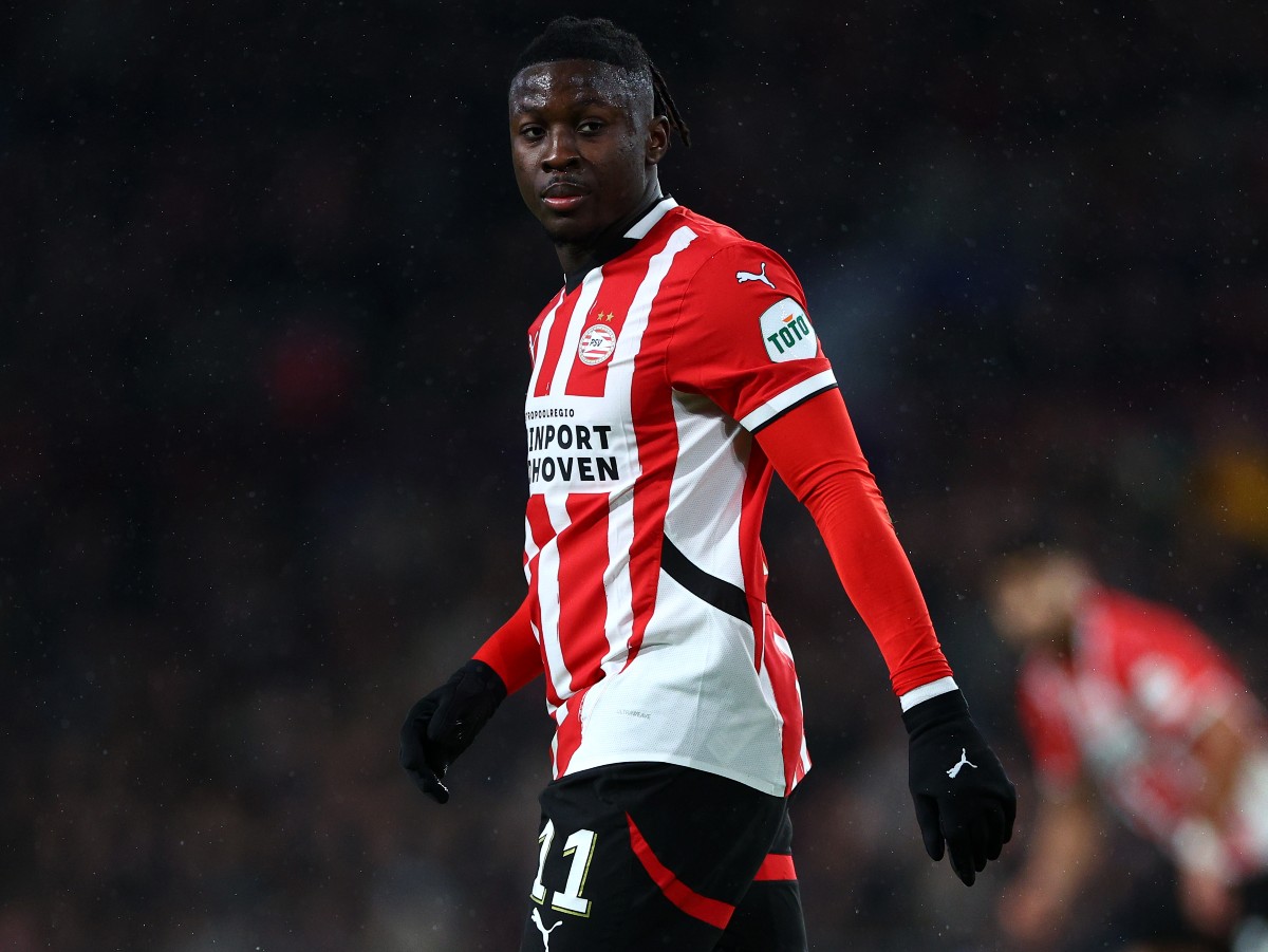 Johan Bakayoko in action for PSV