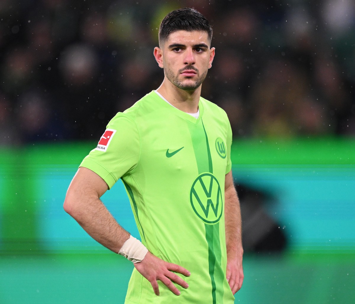 Konstantinos Koulerakis in action for Wolfsburg