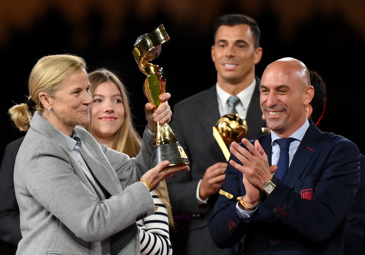 Luis Rubiales celebrating the victory of the World Cup of Spain by 2023