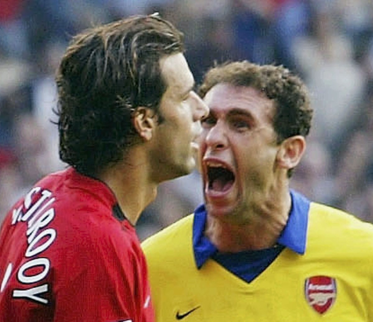 Martin Keown shouts in Ruud van Nistelrooy's face in 2003