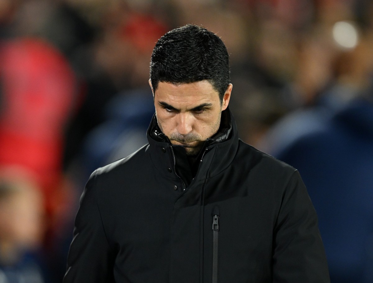 Mikel Arteta reacts during Arsenal's 0-0 draw with Nottingham Forest