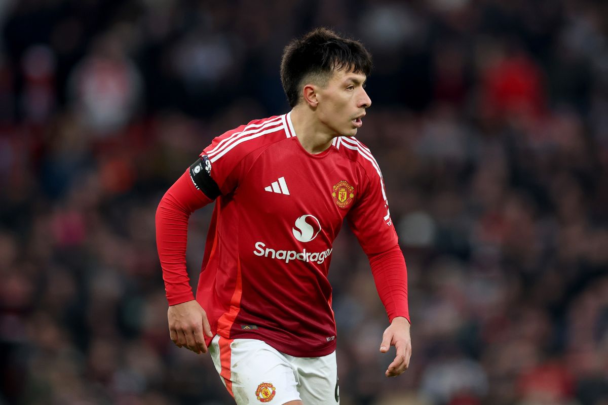 Lisandro Martinez of Manchester United during the Premier League match between Manchester United FC and Crystal Palace