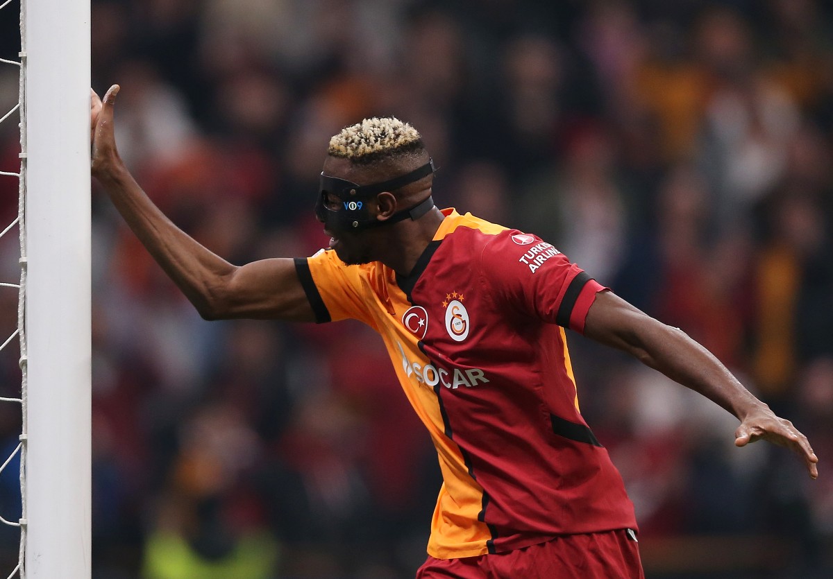 Victor Osimhen reacts during Galatasaray vs Dynamo Kyiv