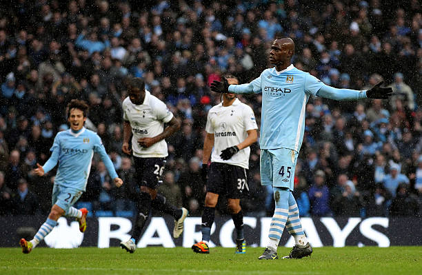 Mario Balotelli celebrating goal for Manchester City