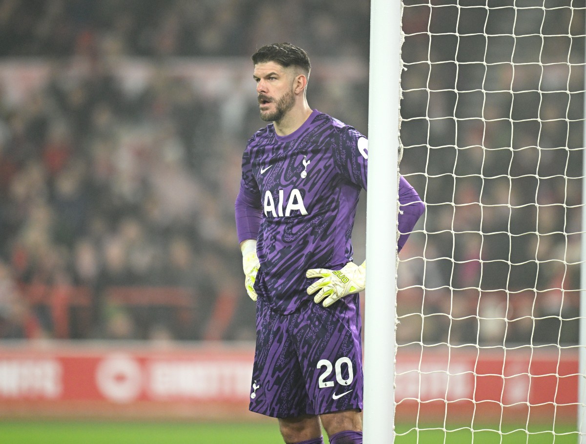 Fraser Forster in action for Tottenham