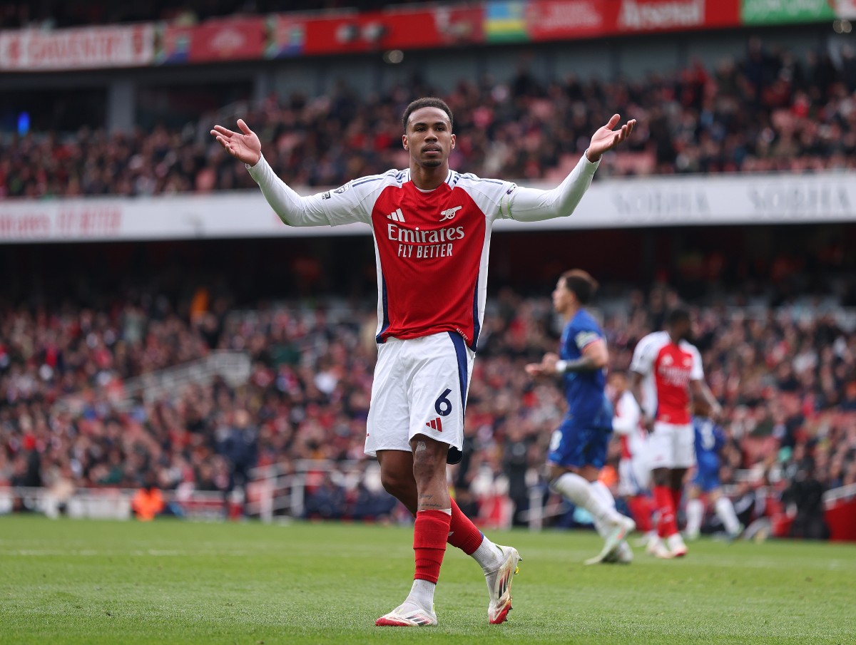 Gabriel Magalhaes reacts during Arsenal's win over Chelsea