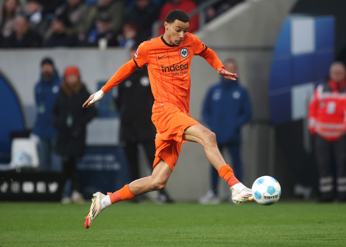 Hugo Ekitike in action for Eintracht Frankfurt