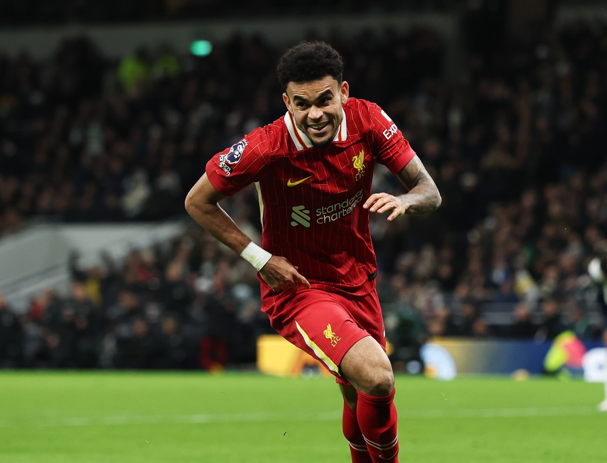 Luis Diaz celebrates scoring for Liverpool against Tottenham