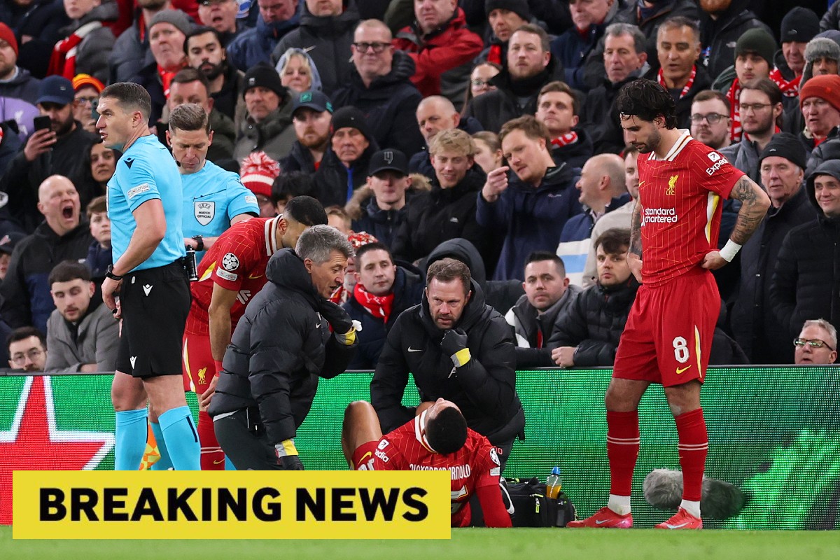 Trent Alexander-Arnold receiving treatment during Liverpool vs PSG