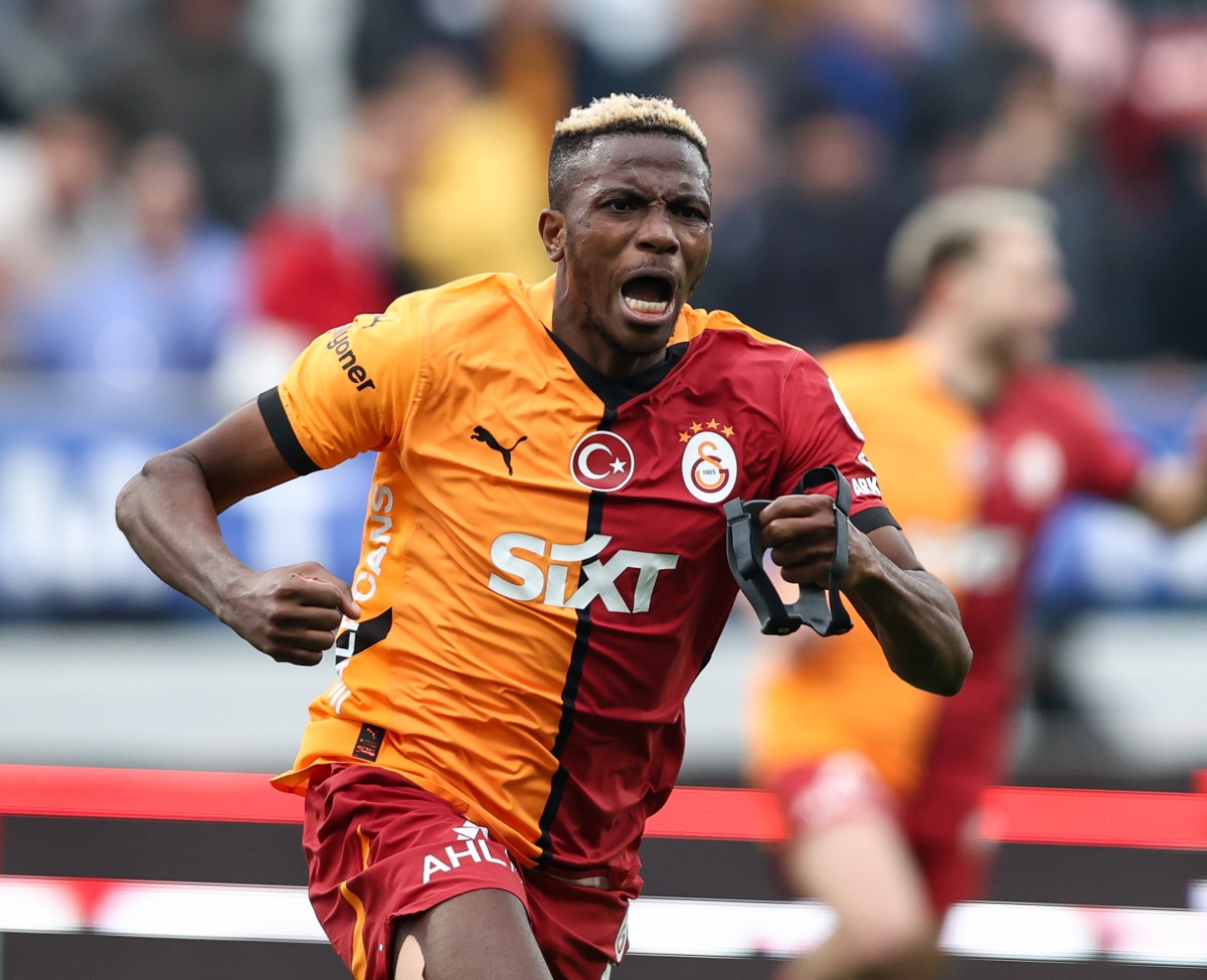 Victor Osimhen celebrates scoring for Galatasaray