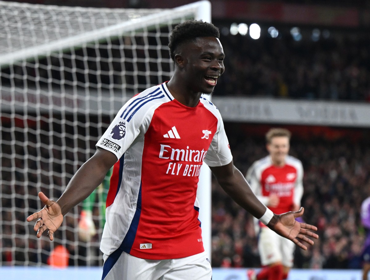 Bukayo Saka celebrates for Arsenal