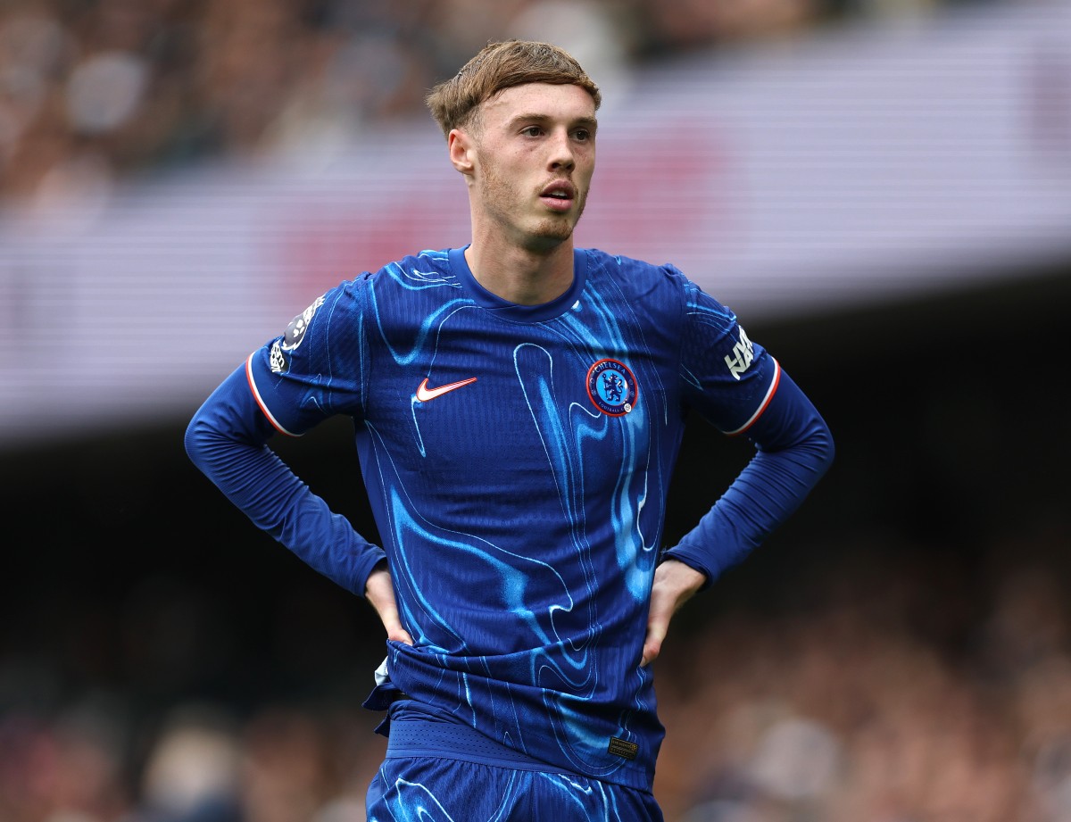 Cole Palmer in action for Chelsea against Fulham