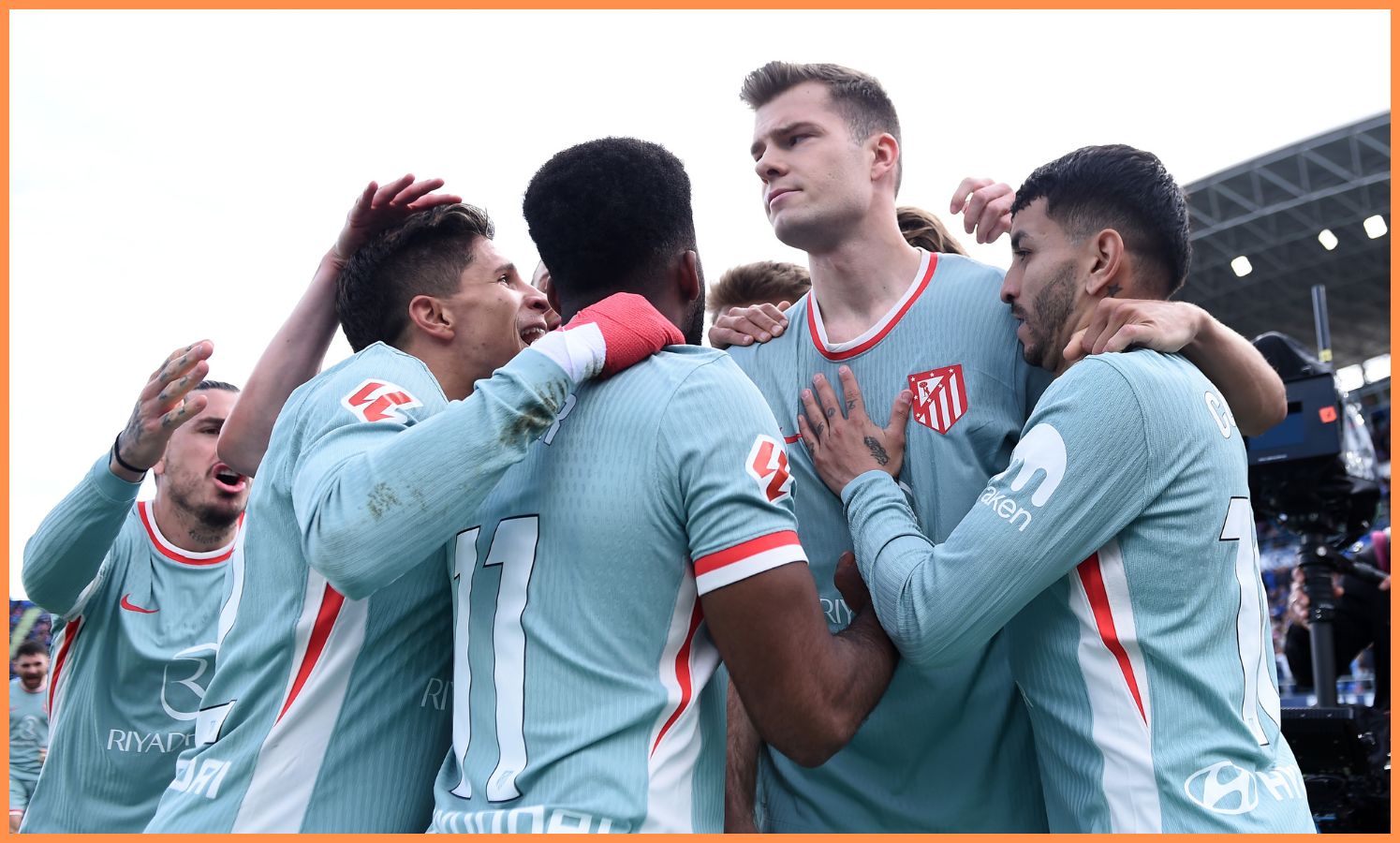 Alexander Sorloth Celebrates Atletico Madrid with teammates