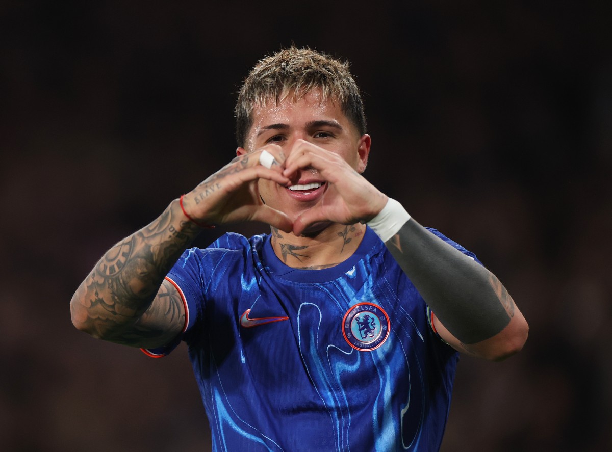 Enzo Fernandez marks a goal for Chelsea against Tottenham