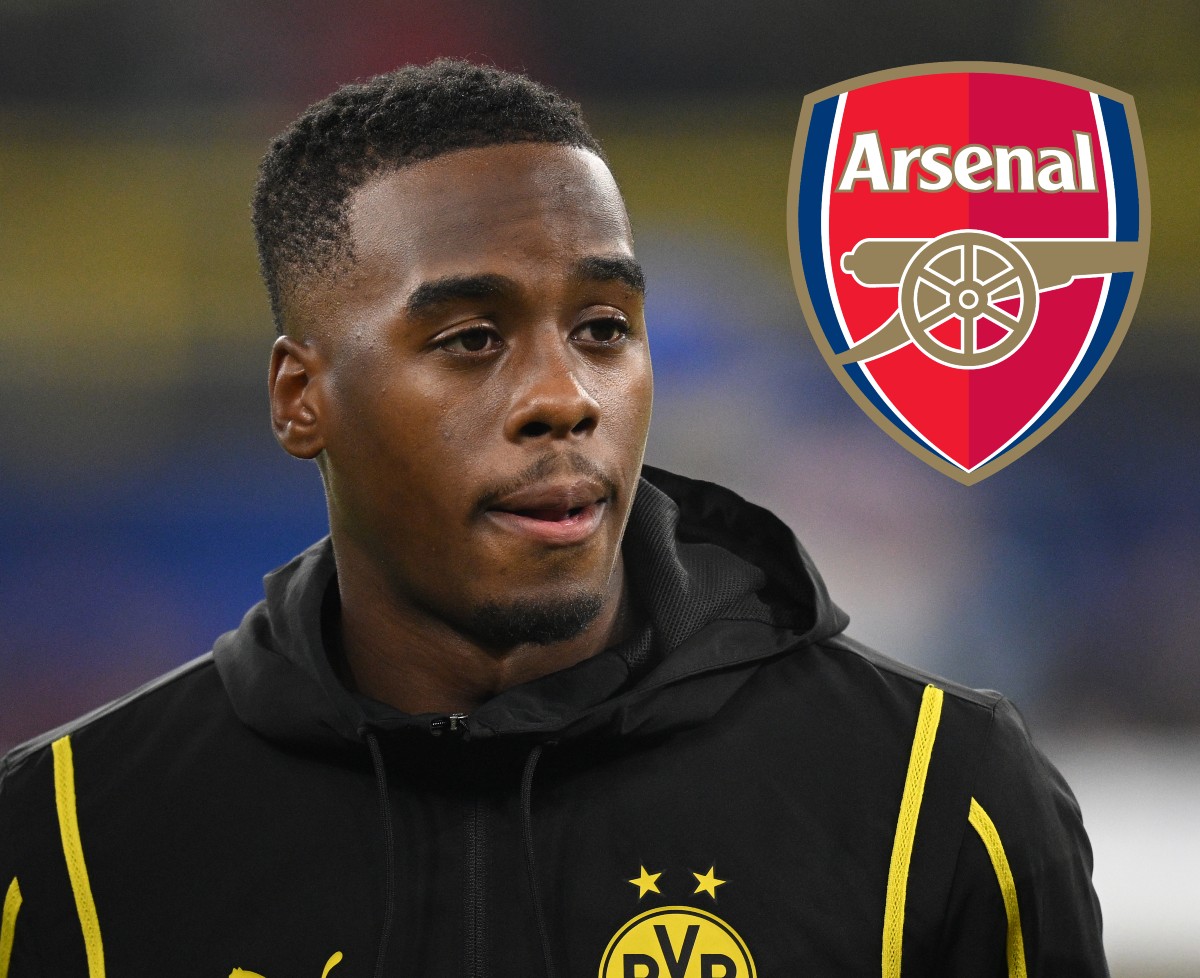 Jimmy Giten from Borussia Dortmund is lining up in front of the game