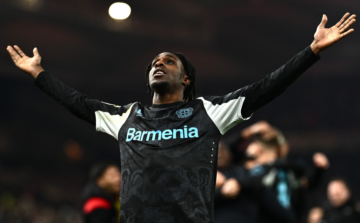 Jeremie Frimpong celebrates a goal for Bayer Leverkusen