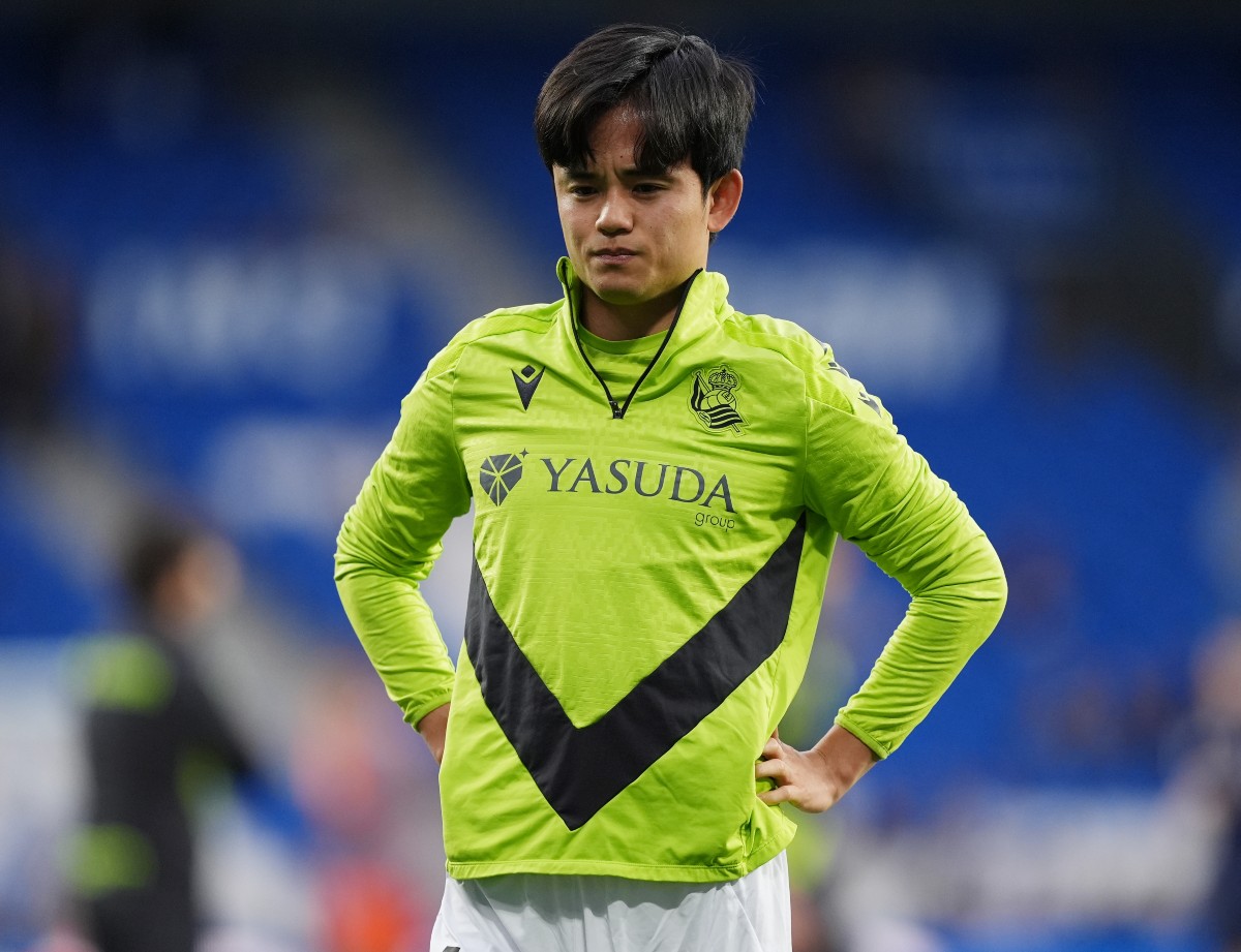 Takefusa Kubo warming up for Real Sociedad