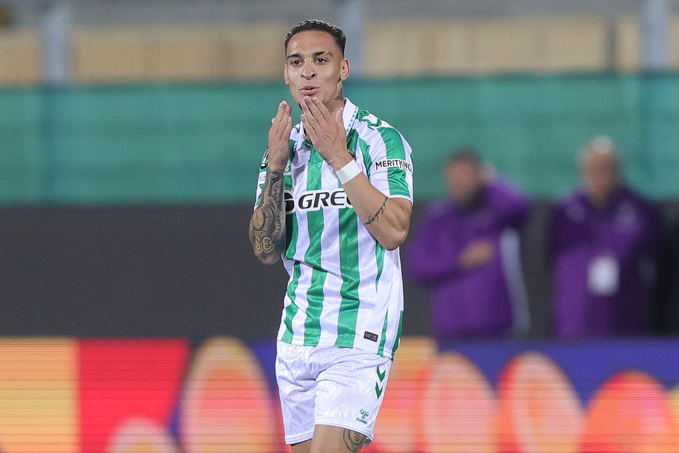 Anthony at work for the real Betis