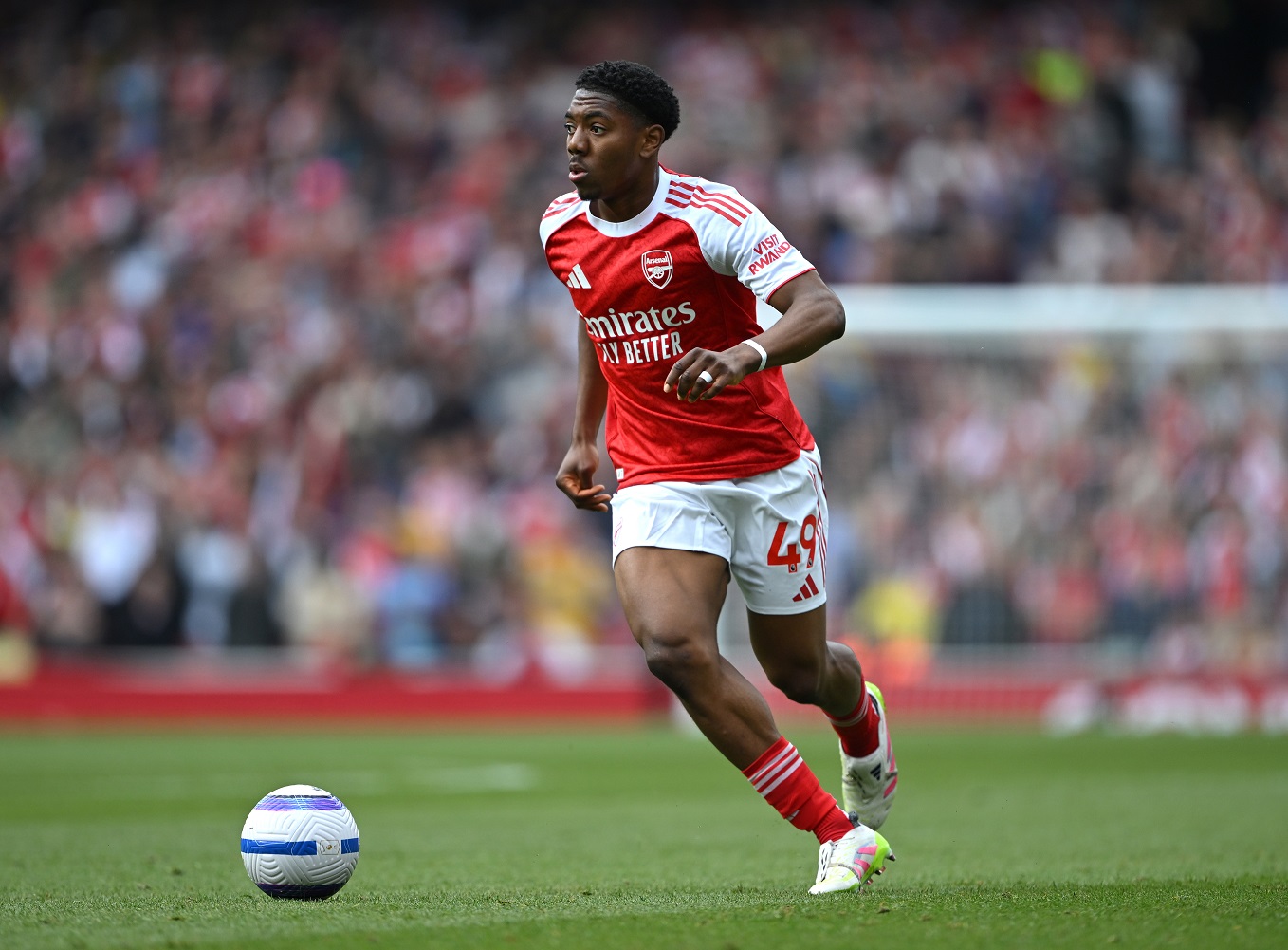 Myles Lewis-Skelly in action for Arsenal