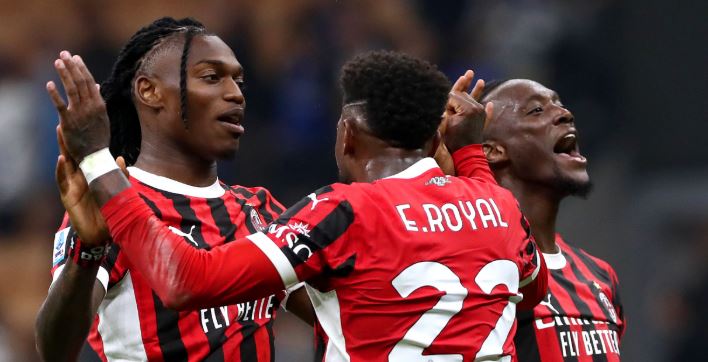 Informe: Se podría permitir que AC Milan Star se vaya a Newcastle United