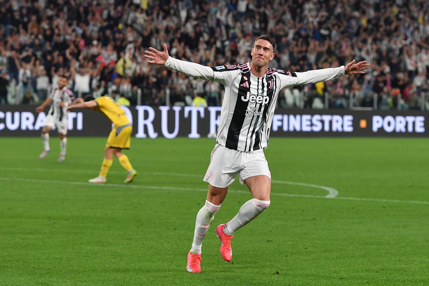 Dusan Vlahovic in action for Juventus