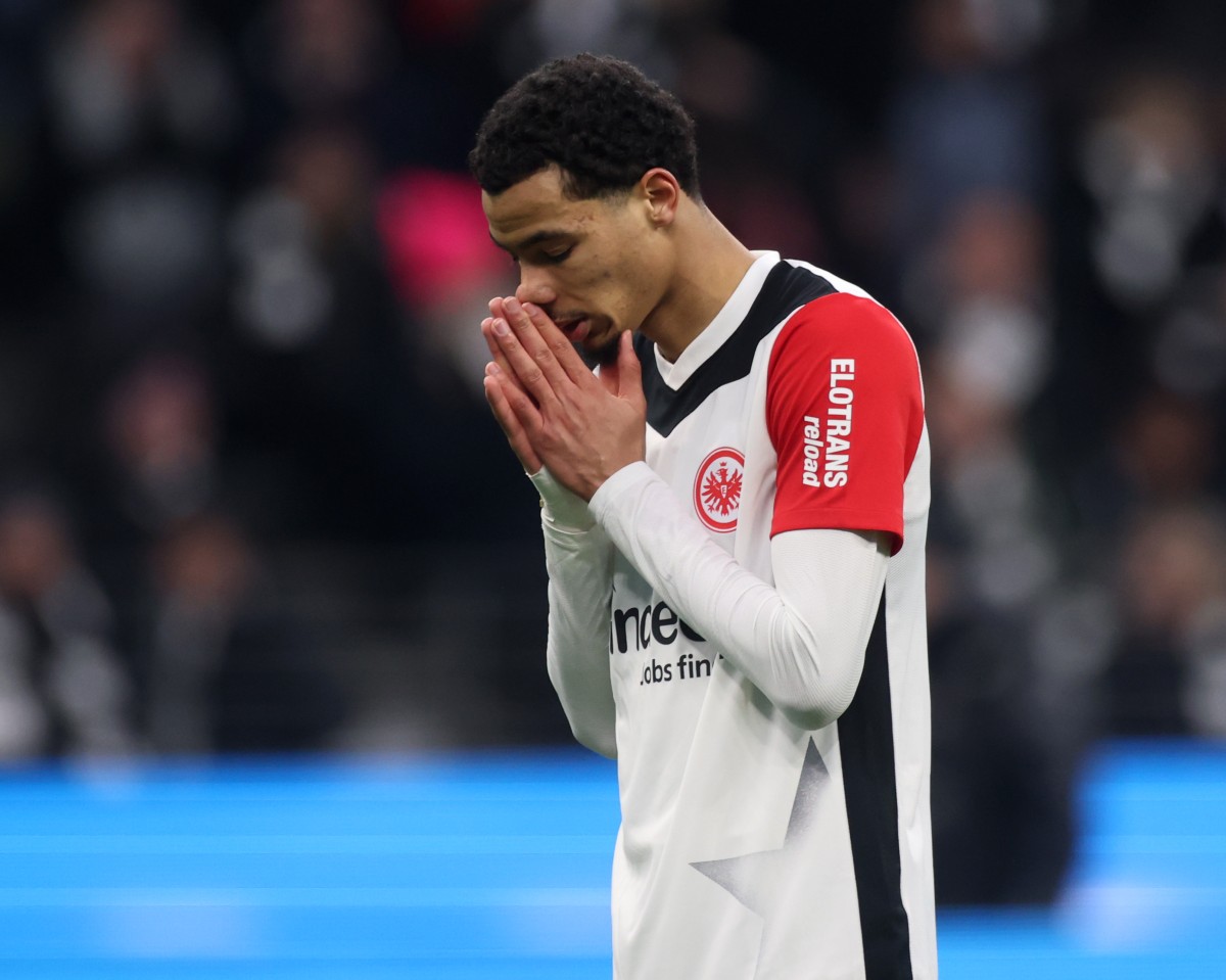 Hugo Ekitike of Eintracht Frankfurt reacts during a game