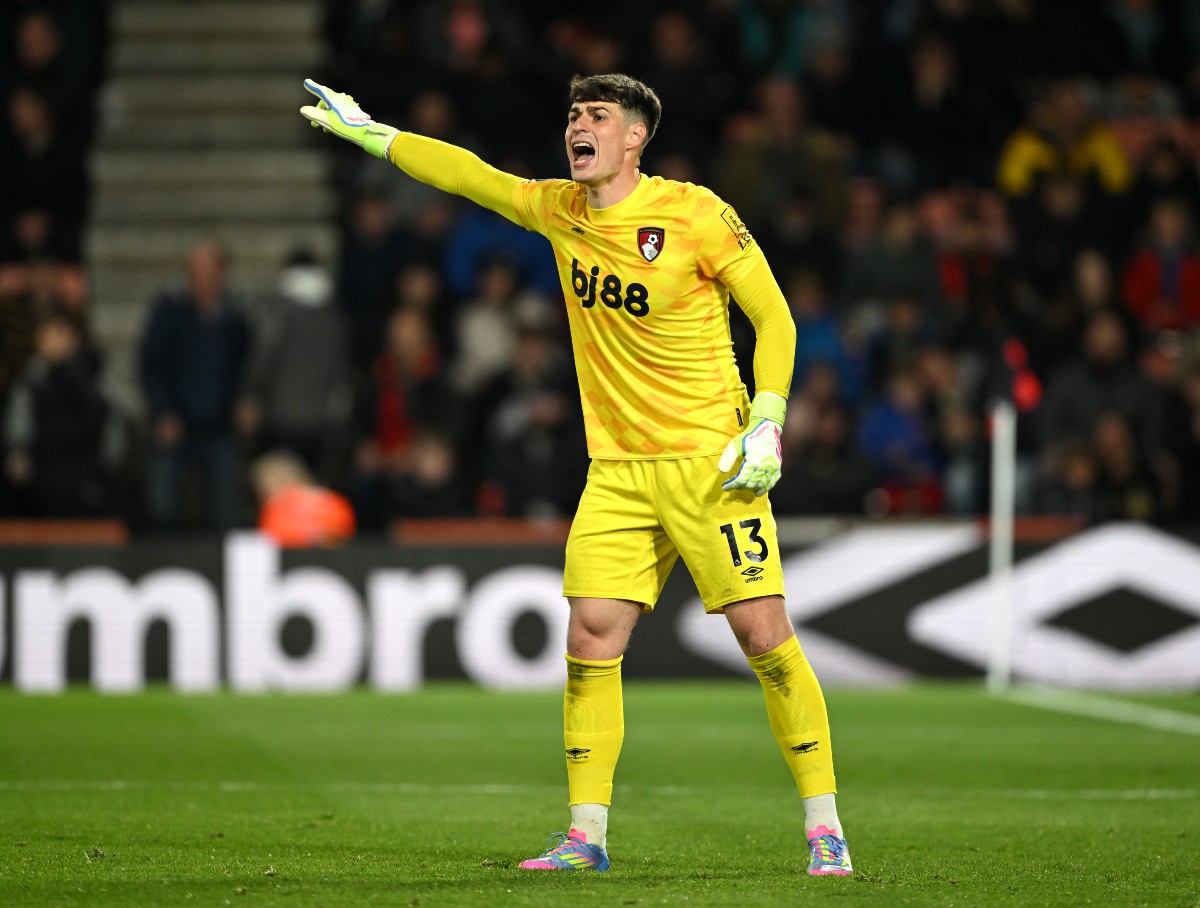 Kepa shouts instructions during Bournemouth vs Fulham