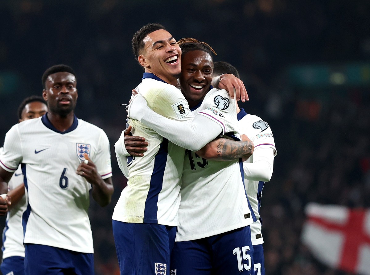 Morgan Rogers and Eberechi Eze celebrate with England