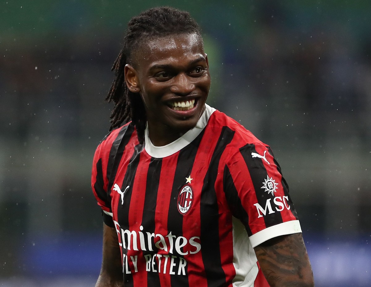 Rafael Leao in action for AC Milan