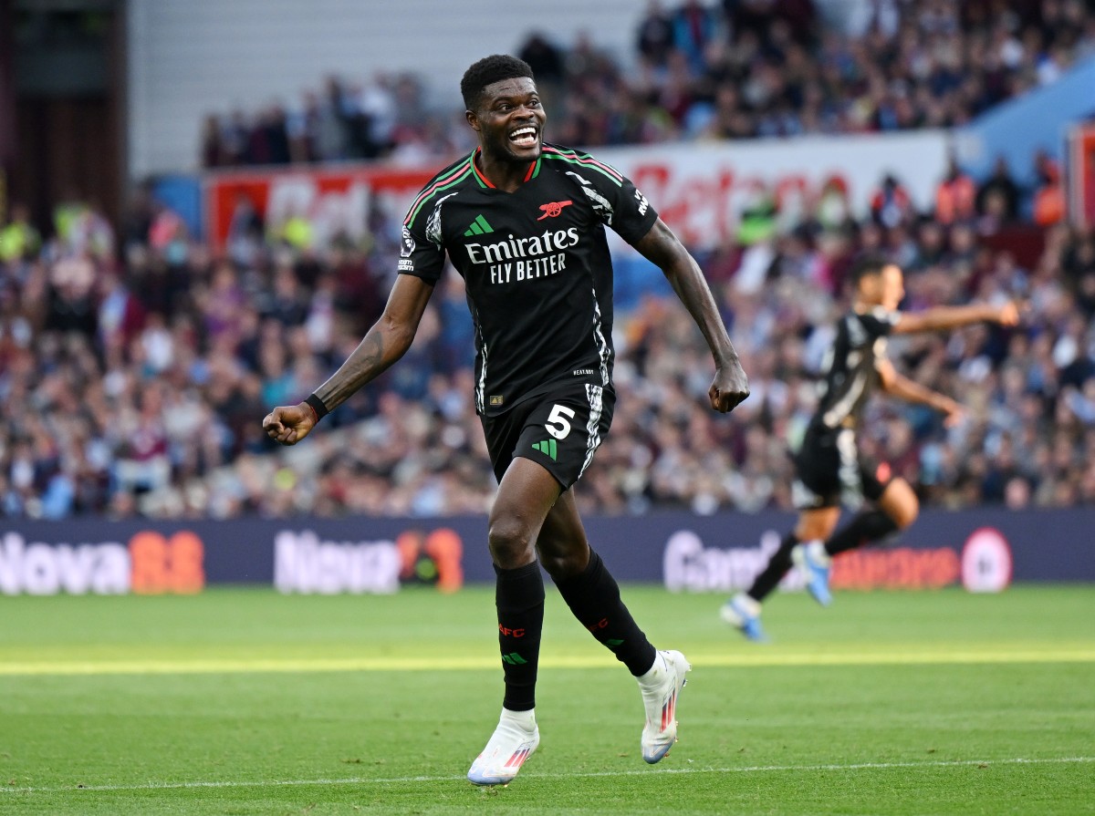 Thomas Partey celebrates scoring for Arsenal against Aston Villa