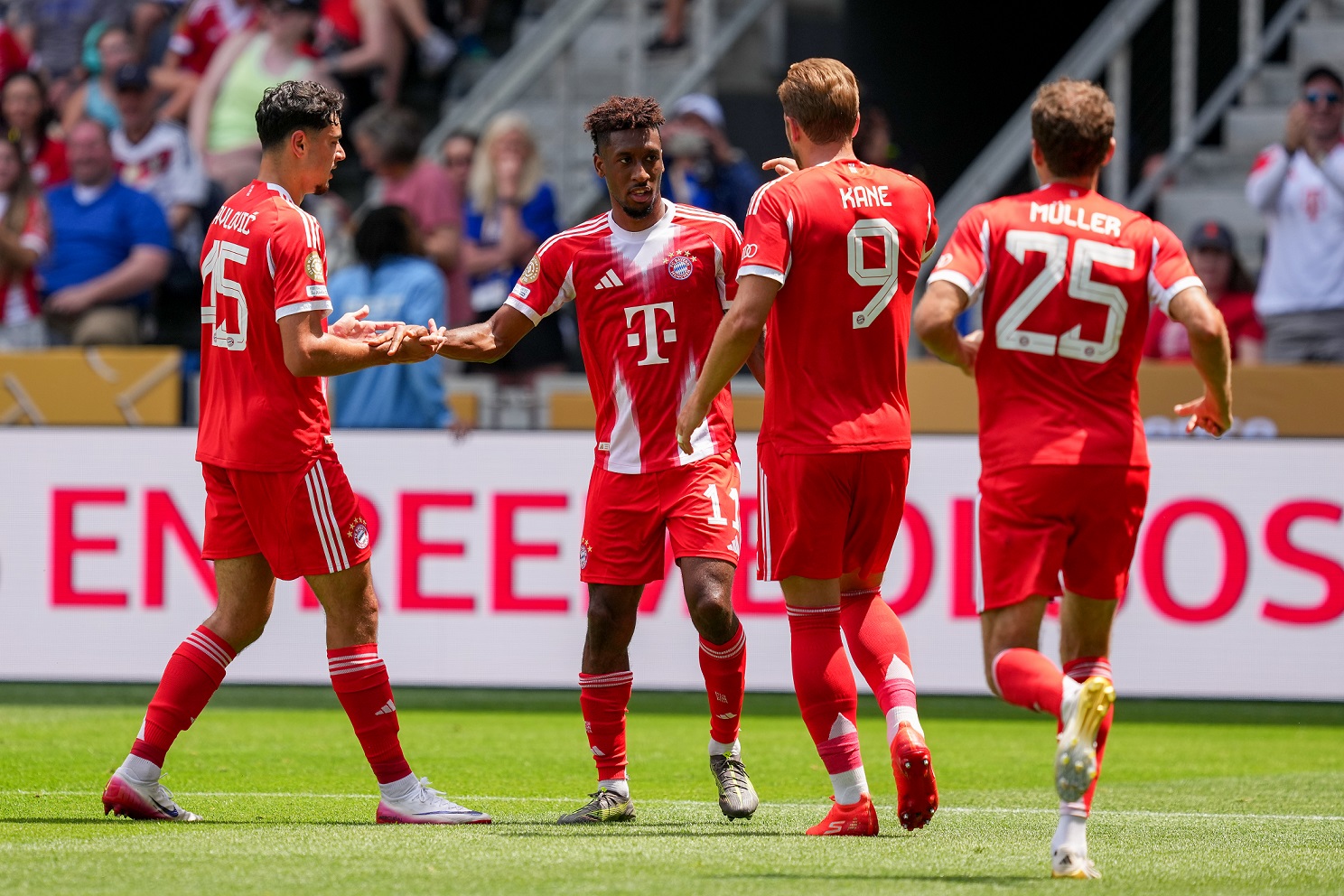 Bayern Munich players celebrate