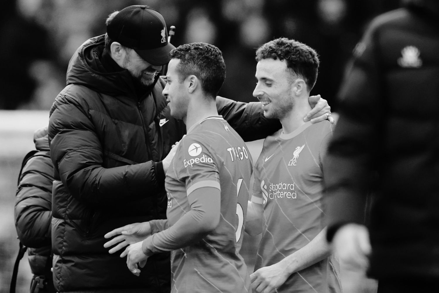 Diogo Jota and Jurgen Klopp embrace