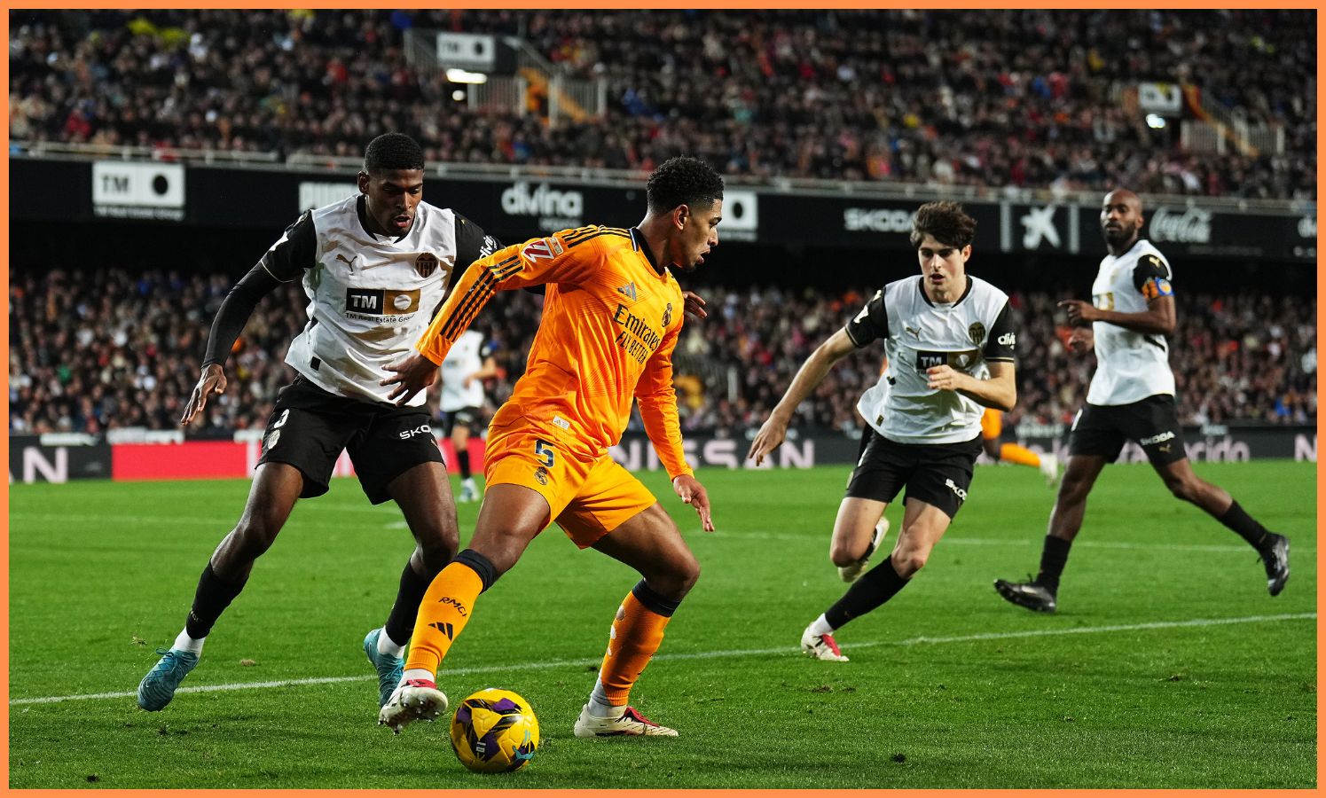 Cristhian Mosquera in action for Valencia against Real Madrid