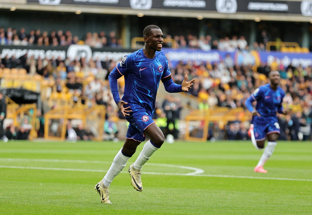 Nicolas Jackson celebrates scoring for Chelsea