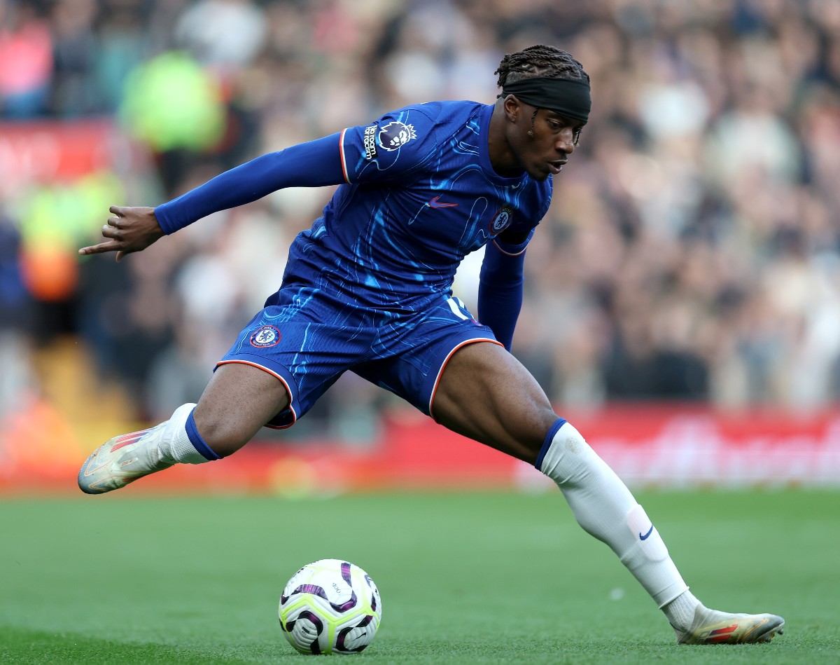 Noni Maduee, in the action for Chelsea against Liverpool