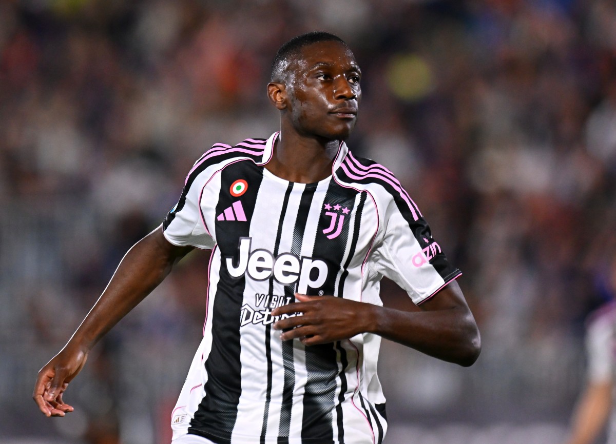 Randal Kolo Muani in action for Juventus against Venezia