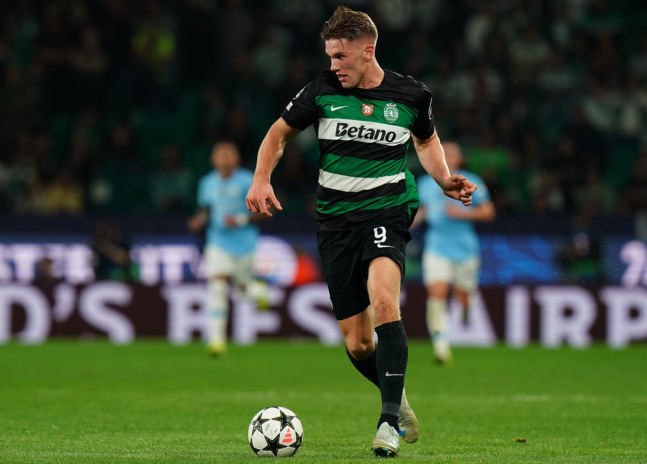 Viktor Gyokeres of Sporting CP in action  