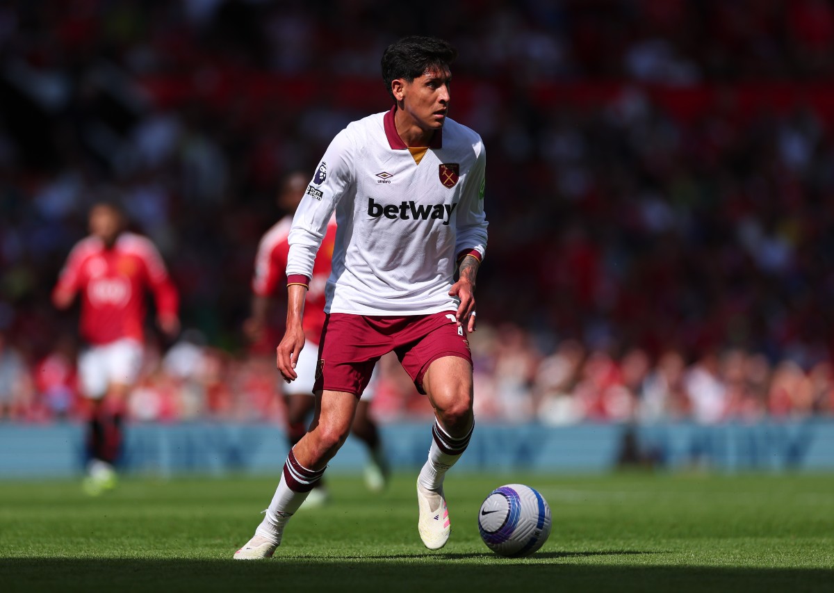 Edson Alvarez in action for West Ham