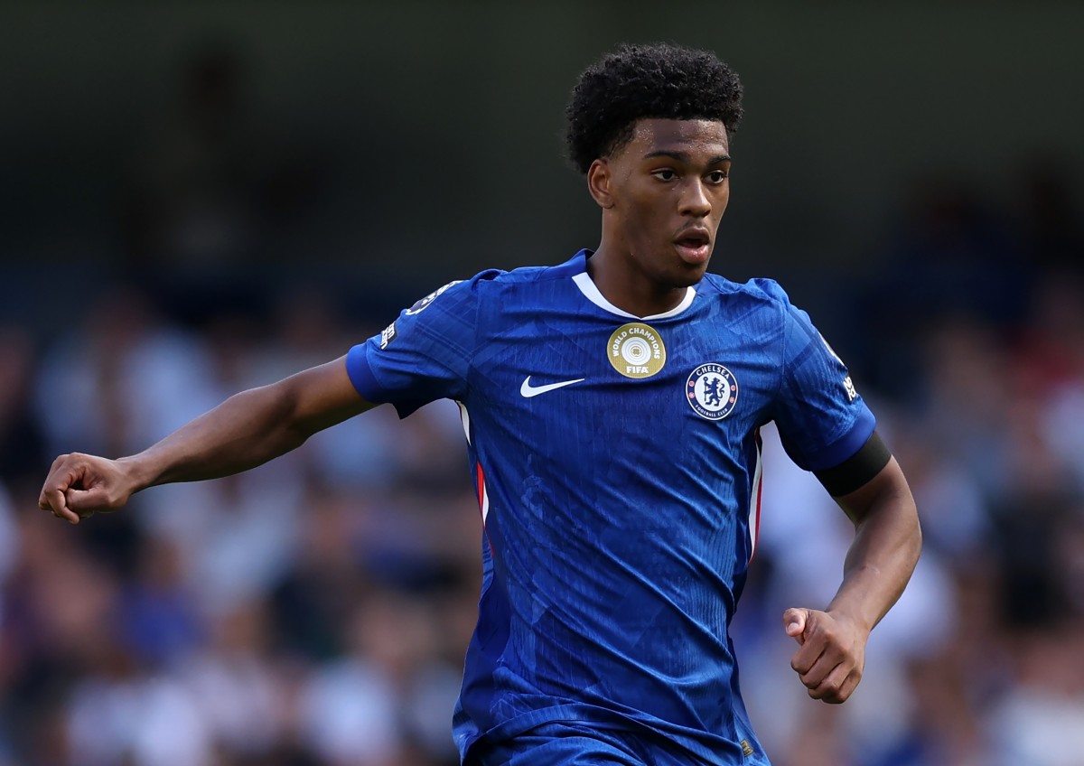 Josh Acheampong v akcii za Chelsea