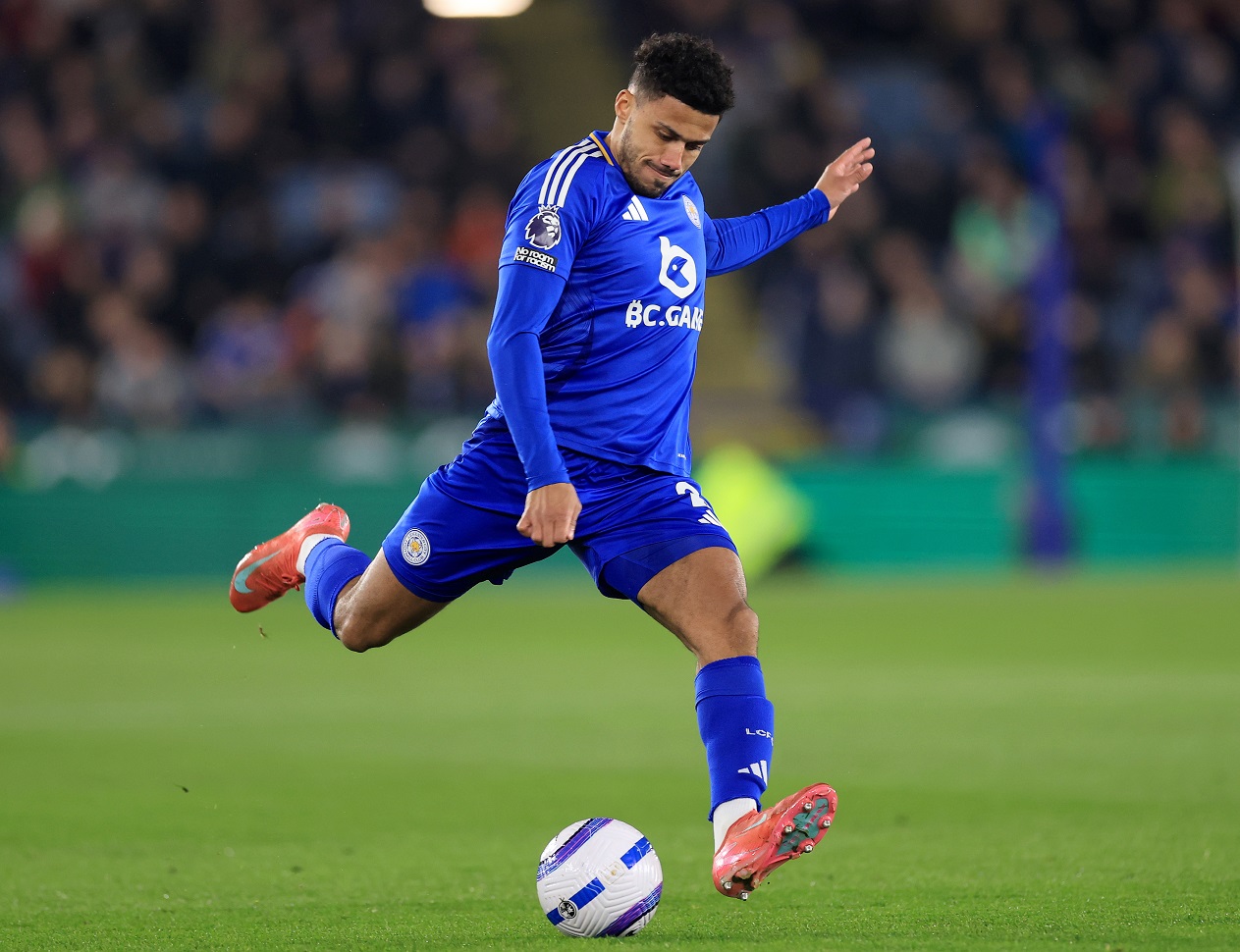 James Justin de Leicester City 