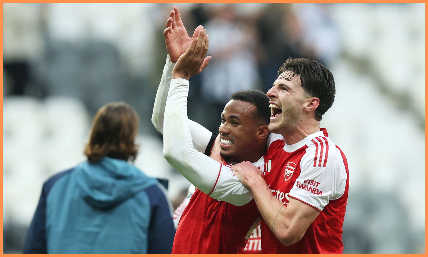 Arsenal players celebrate