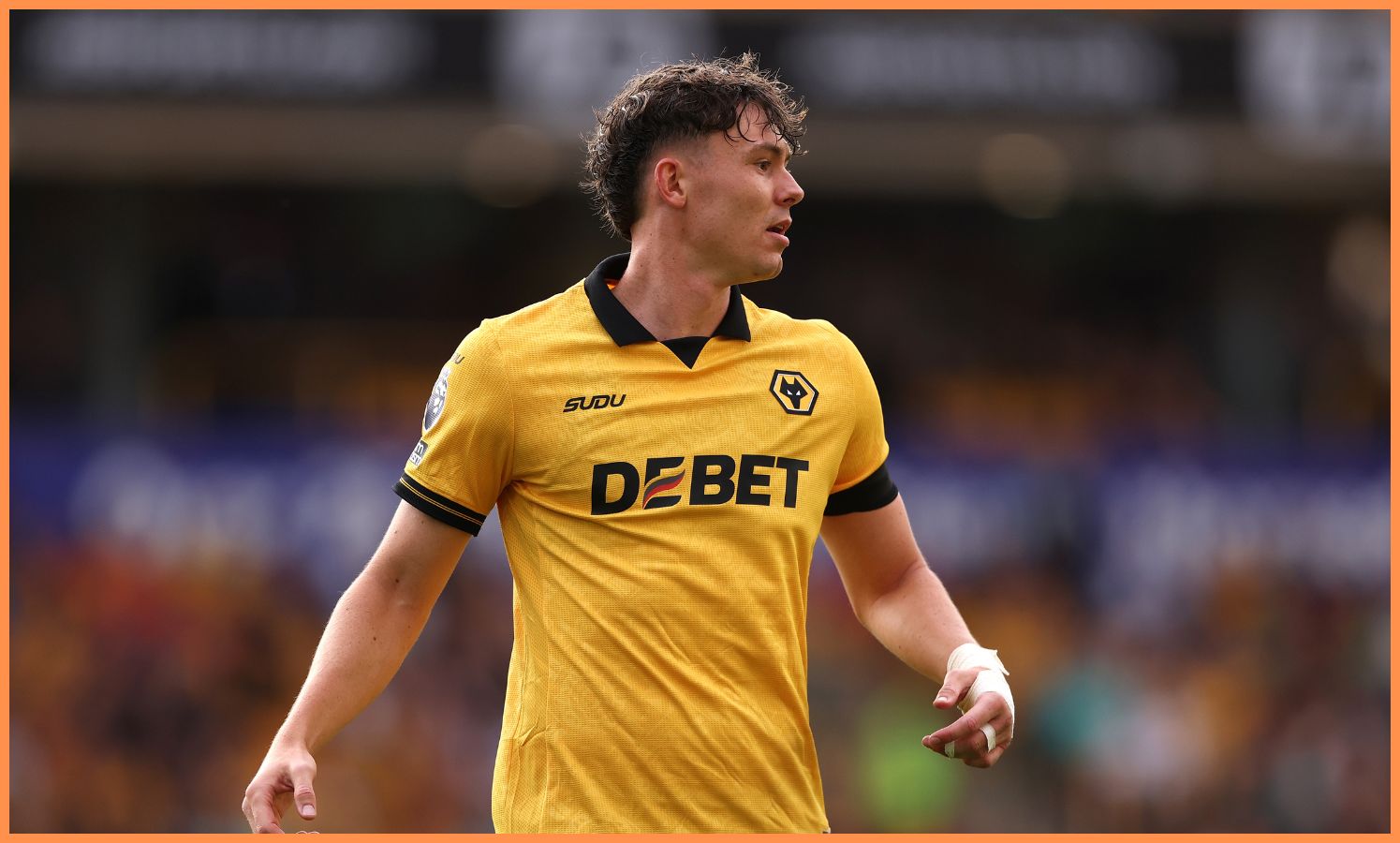 Jorgen Strand Larsen in action for Wolves
